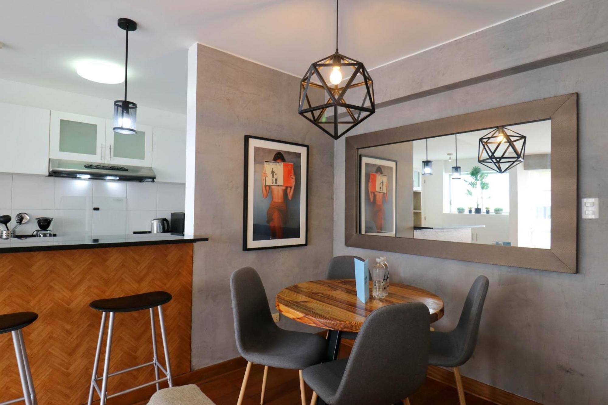 Trendy 2br In The Heart Of Miraflores